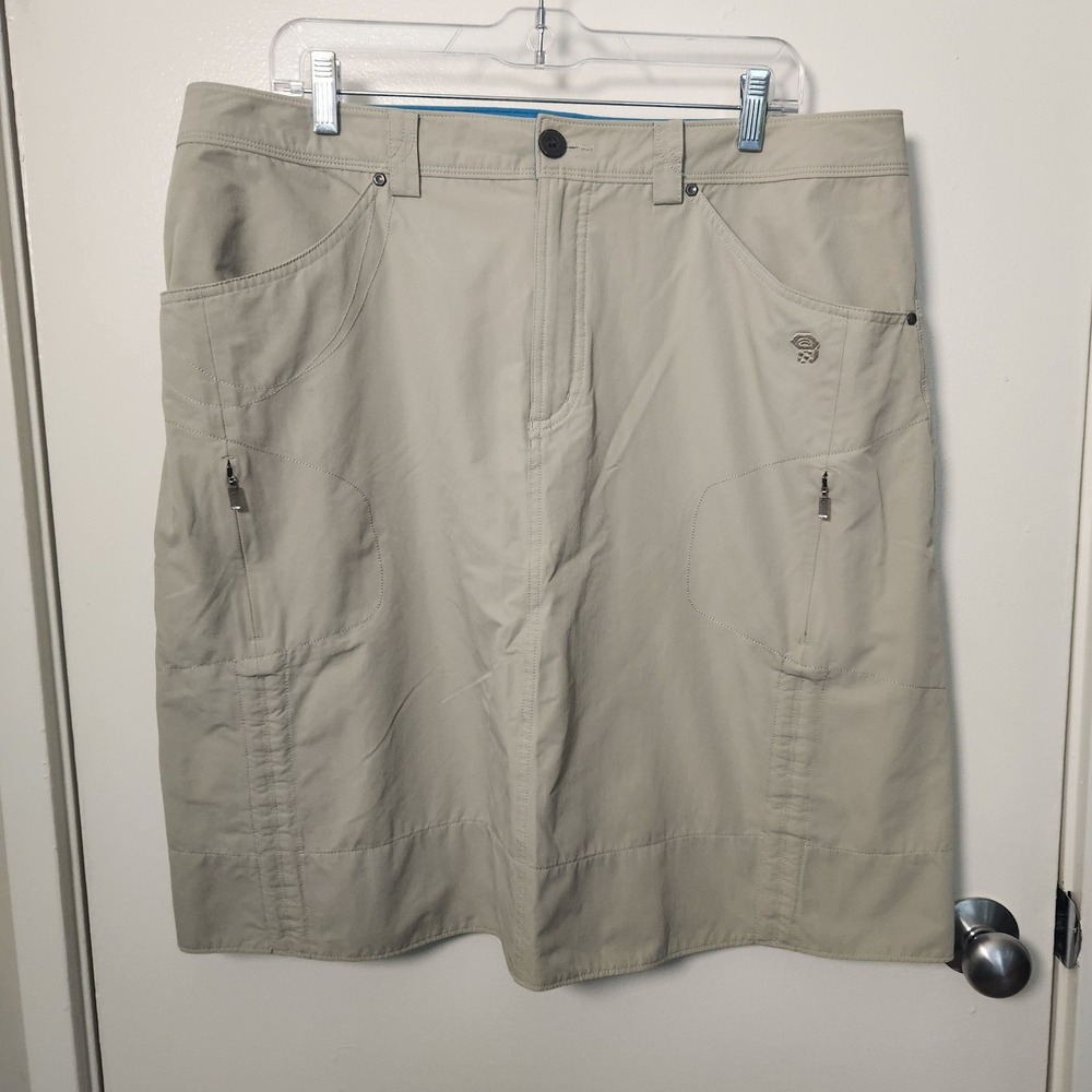 Mountain Hardwear Womens Sz 14 Performance Skirt Adjustable Ruching Sides Khaki